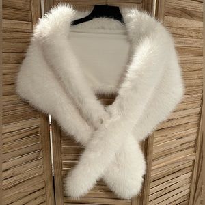 Elegant White Faux Fur Wrap